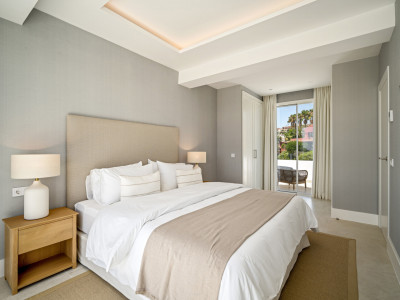 Town House for sale in Benahavis