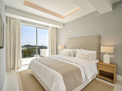 Town House for sale in Benahavis