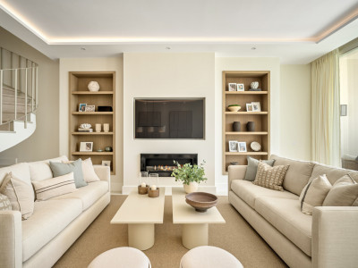 Town House for sale in Benahavis