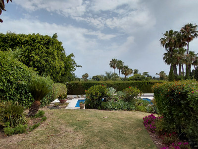 Reihenhaus zum Verkauf in El Paraiso, Estepona