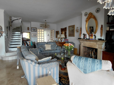 Reihenhaus zum Verkauf in El Paraiso, Estepona