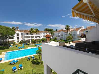 Duplex Penthouse à vendre à El Presidente, Estepona