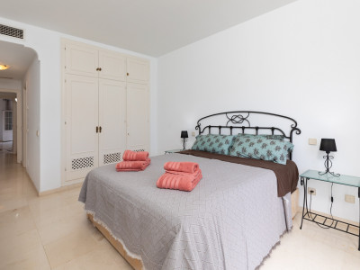 Duplex Penthouse à vendre à El Presidente, Estepona