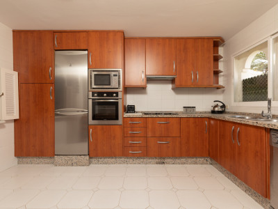 Duplex Penthouse à vendre à El Presidente, Estepona