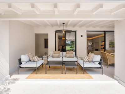Town House for sale in Nueva Andalucia