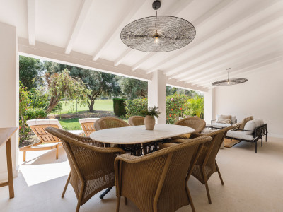 Town House for sale in Nueva Andalucia