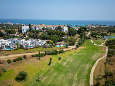 Einfamilienhaushälfte zum Verkauf in Cabopino, Marbella Ost