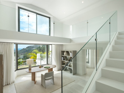 Villa zum Verkauf in El Madroñal, Benahavis