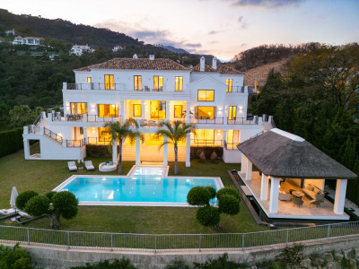 Villa zum Verkauf in El Madroñal, Benahavis