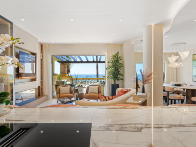 Apartamento en venta en Rio Real, Marbella Este