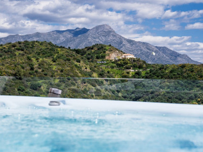 Town House for sale in La Quinta, Benahavis