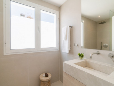 Zweistöckiges Penthouse zum Verkauf in Nueva Alcantara, San Pedro de Alcantara
