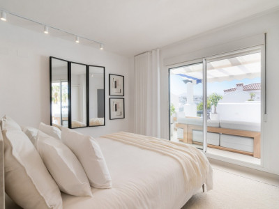 Zweistöckiges Penthouse zum Verkauf in Nueva Alcantara, San Pedro de Alcantara