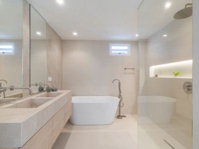 Zweistöckiges Penthouse zum Verkauf in Nueva Alcantara, San Pedro de Alcantara