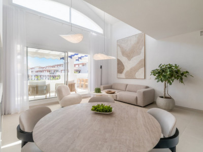 Zweistöckiges Penthouse zum Verkauf in Nueva Alcantara, San Pedro de Alcantara