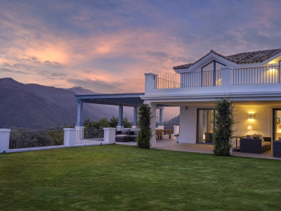 Villa for sale in Monte Mayor, Benahavis