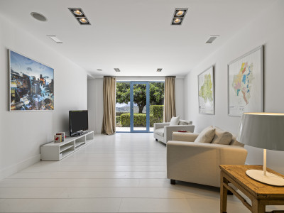 Villa for sale in Monte Mayor, Benahavis