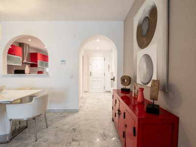 Ground Floor Apartment for sale in Las Gaviotas, Marbella - Puerto Banus
