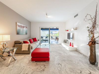 Ground Floor Apartment for sale in Las Gaviotas, Marbella - Puerto Banus