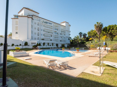 Ground Floor Apartment for sale in Las Gaviotas, Marbella - Puerto Banus