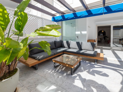 Ground Floor Apartment for sale in Las Gaviotas, Marbella - Puerto Banus