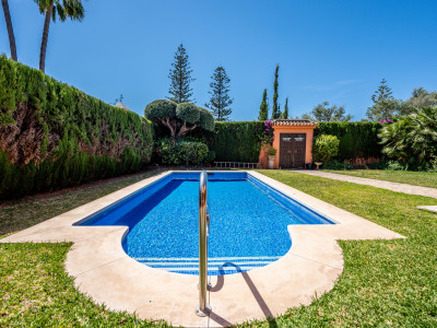 Villa for sale in Casablanca, Marbella Golden Mile