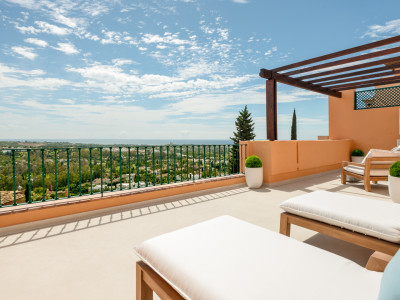 Duplex Penthouse for sale in Les Belvederes, Nueva Andalucia