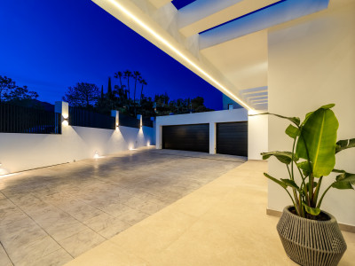 Villa zum Verkauf in El Madroñal, Benahavis