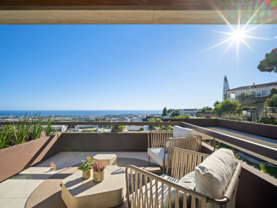 Villa en venta en El Madroñal, Benahavis