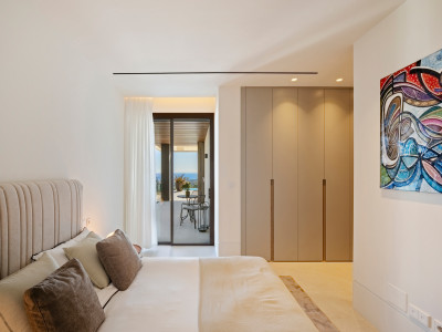 Villa en venta en El Madroñal, Benahavis