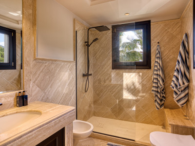 Duplex Penthouse for sale in Monte Paraiso Country Club, Marbella Golden Mile