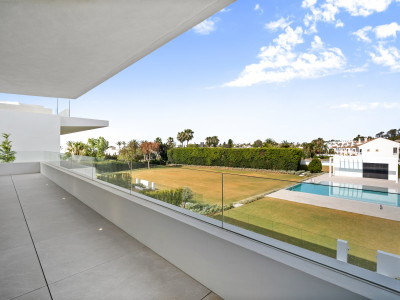 Villa Pareada en venta en Marbella Golden Mile