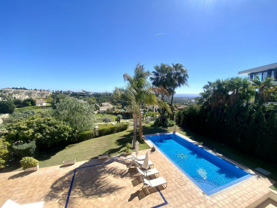 Villa en venta en Los Flamingos, Benahavis