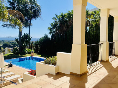 Villa en venta en Los Flamingos, Benahavis