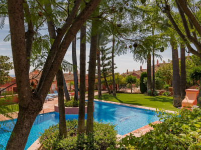 Atico Duplex en venta en Monte Halcones, Benahavis