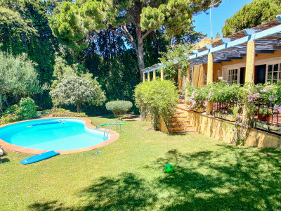 Villa en venta en Marbella Golden Mile