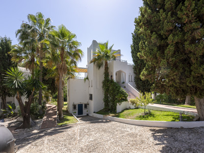 Villa zum Verkauf in Atalaya de Rio Verde, Nueva Andalucia