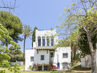 Villa zum Verkauf in Atalaya de Rio Verde, Nueva Andalucia