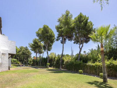 Villa zum Verkauf in Atalaya de Rio Verde, Nueva Andalucia