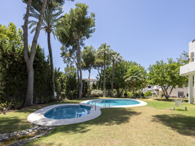 Villa zum Verkauf in Atalaya de Rio Verde, Nueva Andalucia