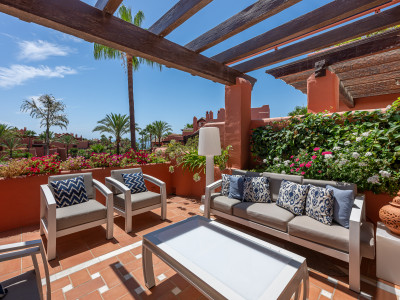 Zweistöckiges Penthouse zum Verkauf in Torre Bermeja, Estepona