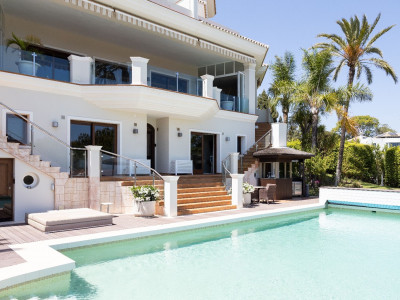 Villa zum Verkauf in Hacienda las Chapas, Marbella Ost