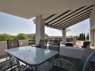 Villa en venta en La Resina Golf, Estepona