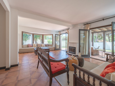 Villa zum Verkauf in Elviria, Marbella Ost