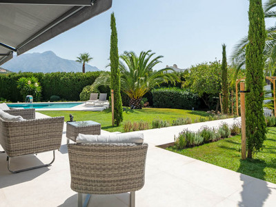 Villa for sale in La Quinta, Benahavis