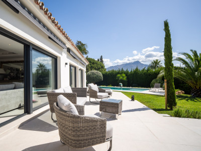 Villa for sale in La Quinta, Benahavis