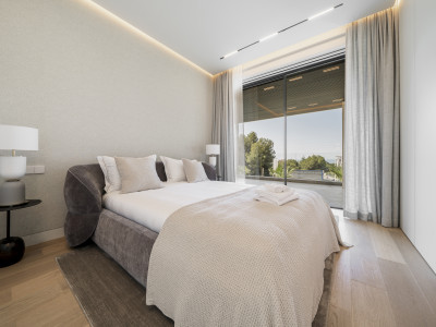 Villa en venta en Rocio de Nagüeles, Marbella Golden Mile