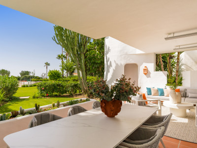 Ground Floor Apartment for sale in Costalita, Estepona