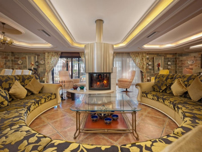 Villa for sale in Cala de Mijas, Mijas Costa