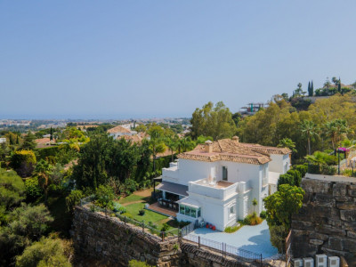 Villa à vendre à El Herrojo, Benahavis